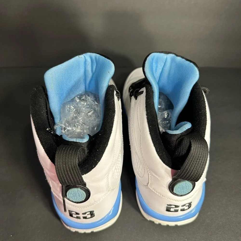 Jordan Men's Black and Blue Sneakers size 13 pre Owned Exellent condition